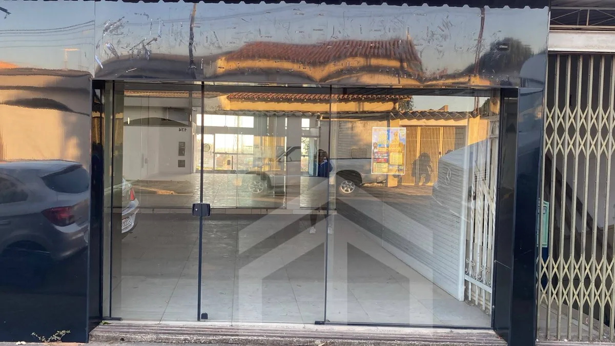 Salão comercial - São José